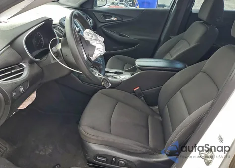 2018 Chevrolet Malibu Lt z USA, uszkodzony, nr VIN 1G1ZD5ST5JF134946